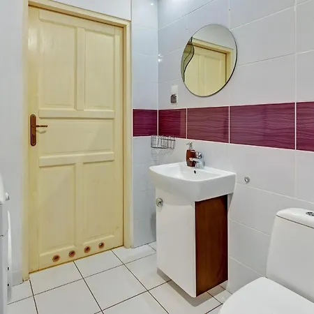 Grand - Milenium Apartament Zaspa شقة